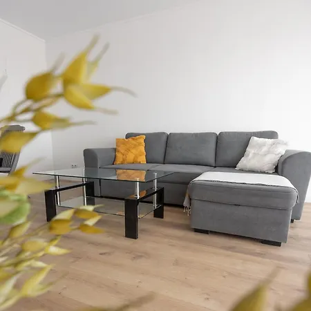 3 Apartment *